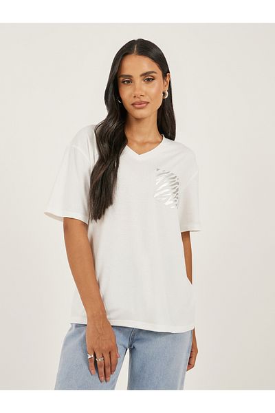 Styli Women White Oversized Zebra Foil Print Mock Pocket T-Shirt