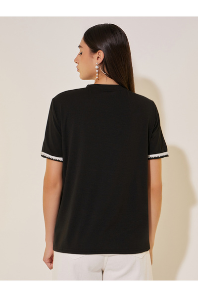 Take Two By Styli Embellished Lace Detail Round Neck Regular Fit T-Shirt