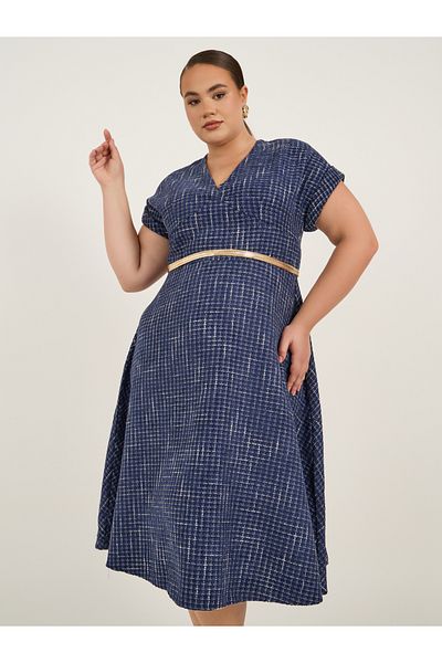 Styli Plus Size Short Sleeves A-Line Midi Dress with Chain Belt