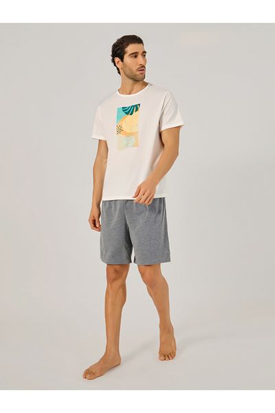 Styli Graphic Printed T-Shirt & Shorts Pajama Set