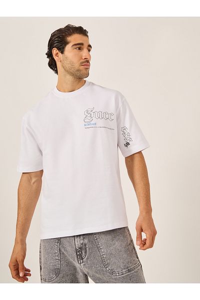 Styli Graphic Print Oversized Round Neck T-Shirt