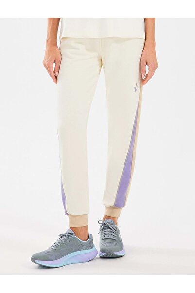 SKECHERS W Diagonal Lw Fleece Jogger Sweatpant S2510048 Women's Sweatpants Beige