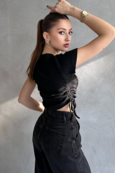 EYYE Чорна блузка з ліфом і ліфом на підйом