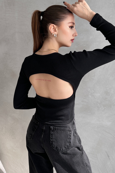 EYYE Siyah Kaşkorse Sırt Dekolteli Bluz