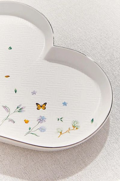 Paşabahçe Petite Fleur Porcelain Heart Plate - 1 Piece