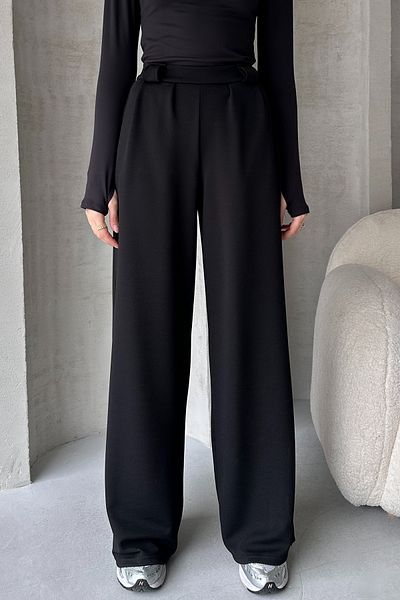 EYYE Black Crepe Fabric Loose Cut Women's Trousers