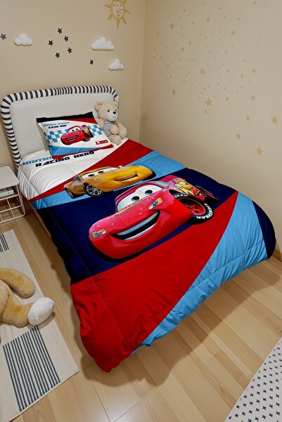 EVPANYA Şeritli Mcquen Desenli Tek Kişilik Yorgan ve Yastık Kılıfı