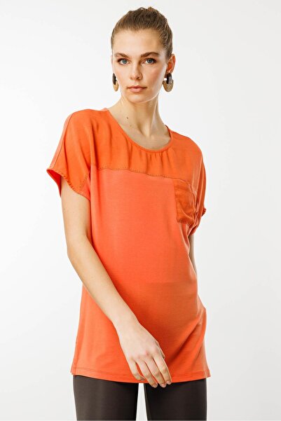 Desen Triko Жіноча футболка з круглим вирізом і кишенями на грудях