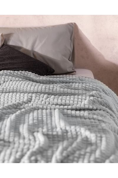Madame Coco Emile Wellsoft Double Face Emboss Decke
