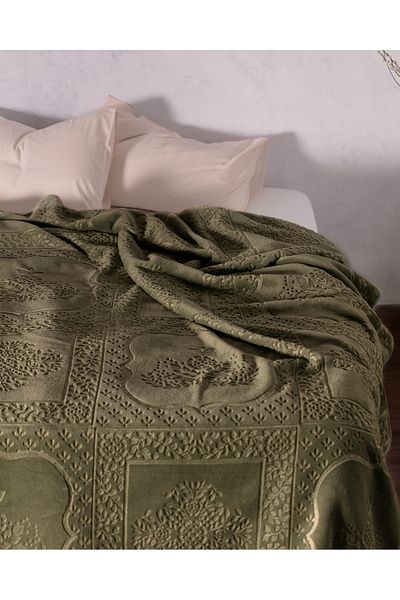 Madame Coco Rochelle Emboss Mink Blanket
