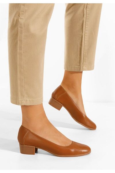 B T Shoes Pantofi cu toc mic Montremy maro