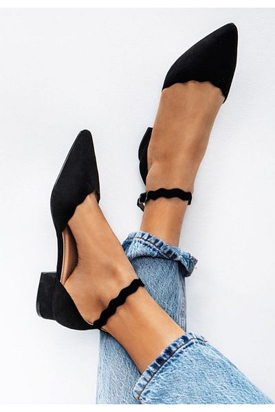 B T Shoes Weber Black Low Heel Shoes