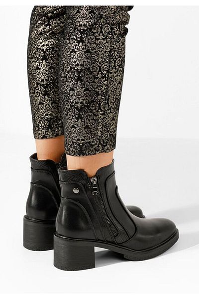 B T Shoes Ghete cu toc Caleiaja negre