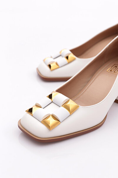 DGN Kadın Kare Tokalı Kısa Kalın Topuklu Ayakkabı Beyaz Açma 234492859