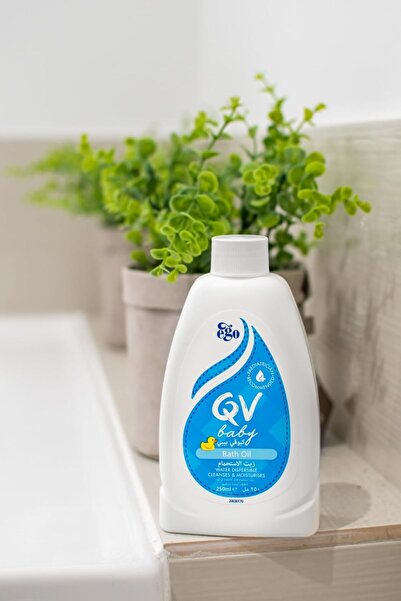 Qv Baby Bath Oil 250ml | Gentle Moisturizing for Sensitive Skin