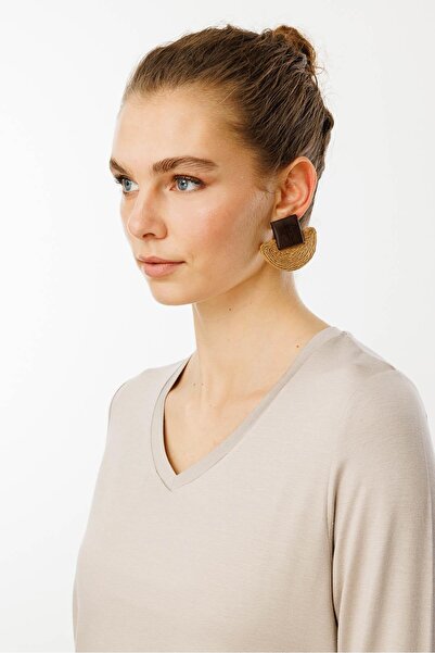 Desen Triko Μπεζ γυναικεία μπλούζα με λαιμόκοψη