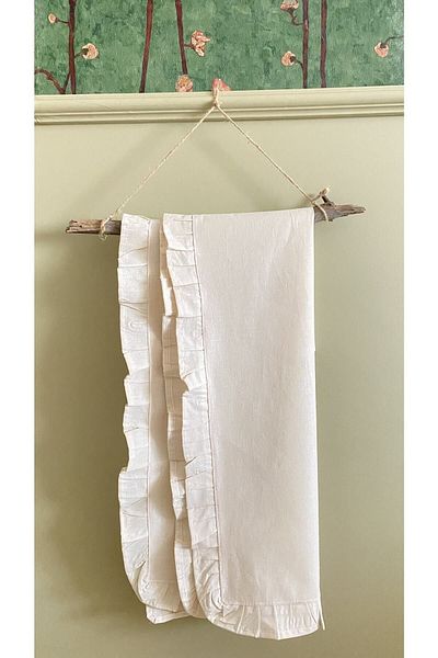 White Alamode Ruffle Runner 40x120 Cm