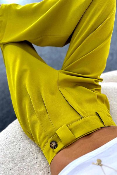 Butik Gardrop Crepe Fabric High Waist Loose Palazzo Trousers Oil Green