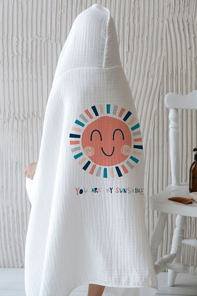 Tuğba Kuğu 4 Layers Muslin Hooded Towel - Pure Baby Series - Smiling Colorful Sun
