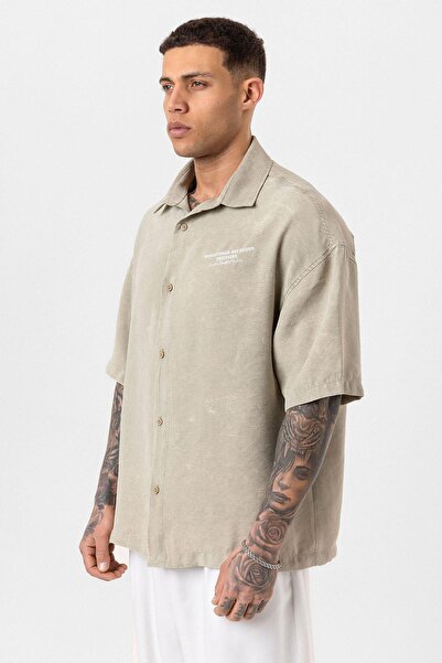 VAMOSCLO Πλενόμενο oversized κοντομάνικο με τύπωμα πουκάμισο χακί