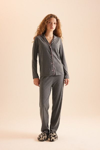DeFacto Pyjama-Set mit normaler Passform – lange Ärmel und Unterteil