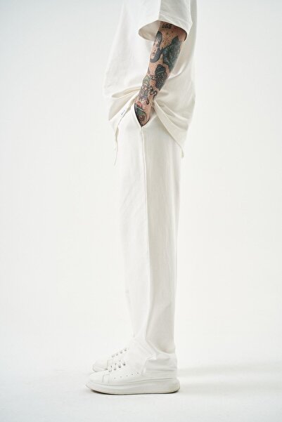 Respire Men's Basic Baggy Sweatpants Ecru