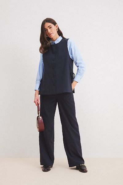 DeFacto Basic Plain Woven Pullover mit Rundhalsausschnitt und seitlichen Schnürsenkeln E1264AX25SP