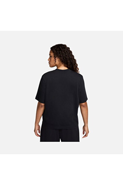 Nike Sportswear ACG Loose Graphic Short-Sleeve Kadın Tişört