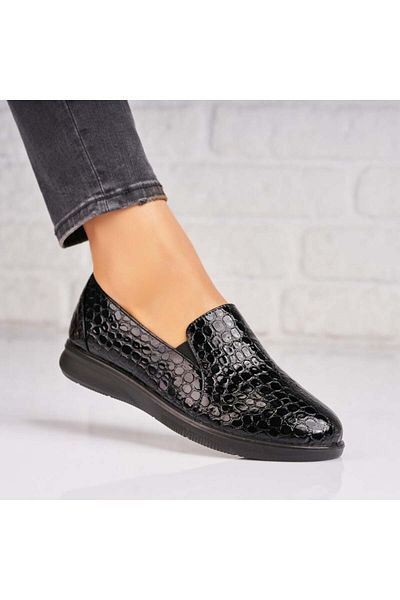 Joana Women's casual shoes in black eco-leather Fabie