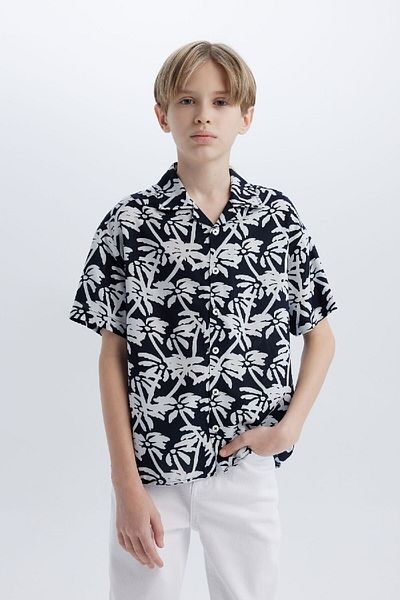 DeFacto Boy's Oversize Fit Polo Neck Patterned Short Sleeve