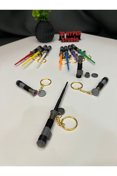 3DHyperStudio Lightsaber Keychain - Lightsaber Keychain / Open & Closeable & with Cap