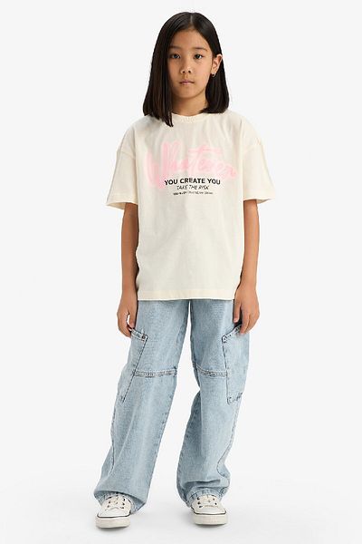 DeFacto Girl's Oversize Wide Fit Crew Neck Back Printed Short Sleeve T-Shirt E1829A825Sm