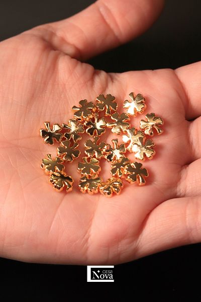 CessNova Clover Model Jewelry Making Intermediate Apparatus Brass Plated Non-Tarnish (5 Pieces)