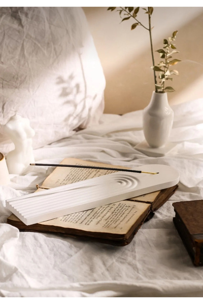 Genel Markalar Beyaz Şık Dekoratif Uzun Çubuk Tütsülük Dekor