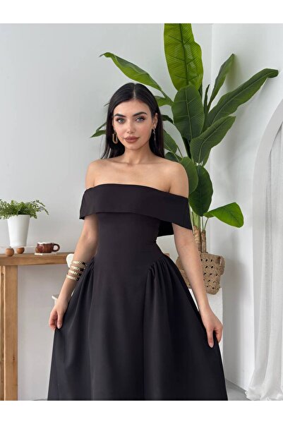 Afiş Butik Siyah Madonna Yaka Piliseli Uzun Elbise