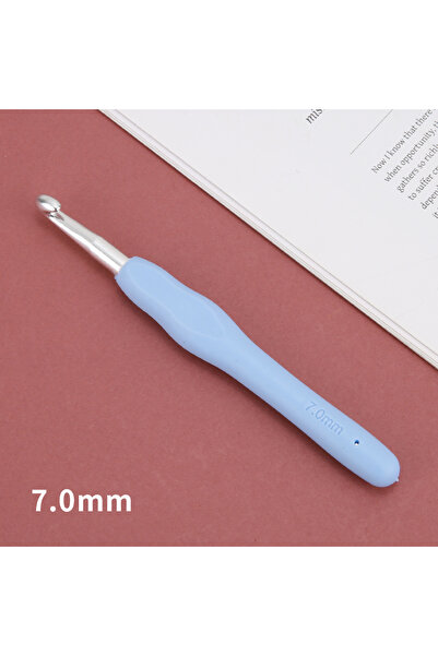 Choice 7.0mm random color 2/2.5/3/3.5/4/4.5/5/5.5/6/6.5/7/8/9/10mm DIY Crochet Hooks Plastic Handle Knittin