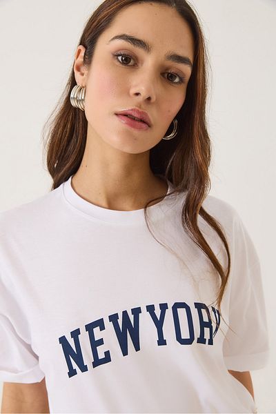 Bianco Lucci Γυναικείο μπλουζάκι με στάμπα New York Crew Neck Oversize 0267 60283155