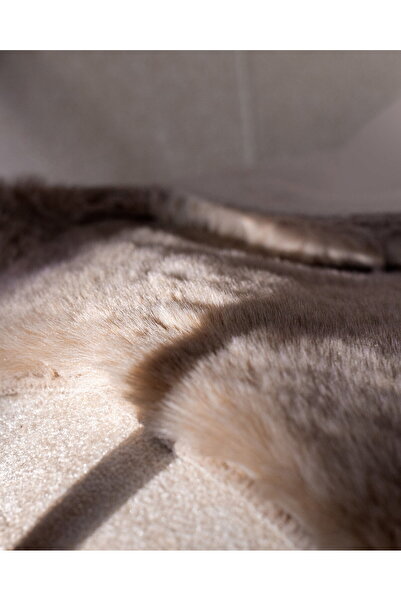 Madame Coco Armend Post - Beige - 60x90 cm