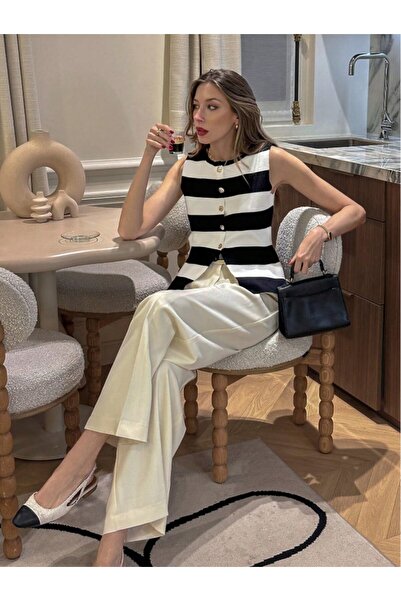 Dier Moda المرأة أبيض أسود مخطط طاقم الرقبة الذهب زر بلوزة سترة سترة Fmoda12700