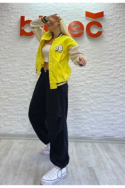 KOTOLOG Hímzett főiskolai dzseki