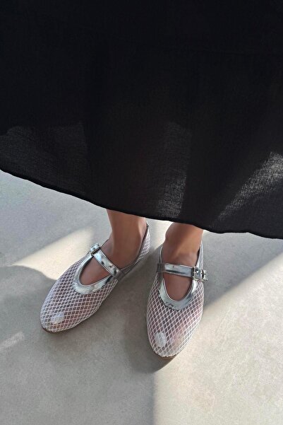 STRASWANS Carol Women's Mesh Detail Lace Ballerina Ballet White-Silver