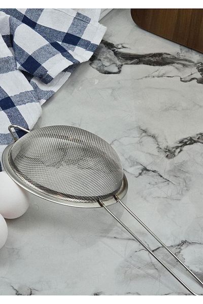 HomeTarz Stainless Kitchen Strainer - Vegetable Pasta Strainer - 14 cm