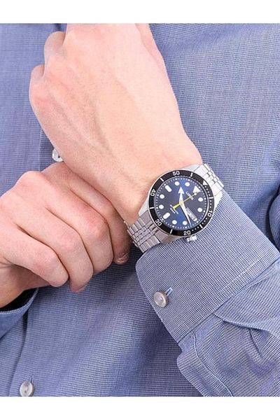 Lorus Rl449ax9 Automatic Men's Wristwatch - Stylish and Functional Design