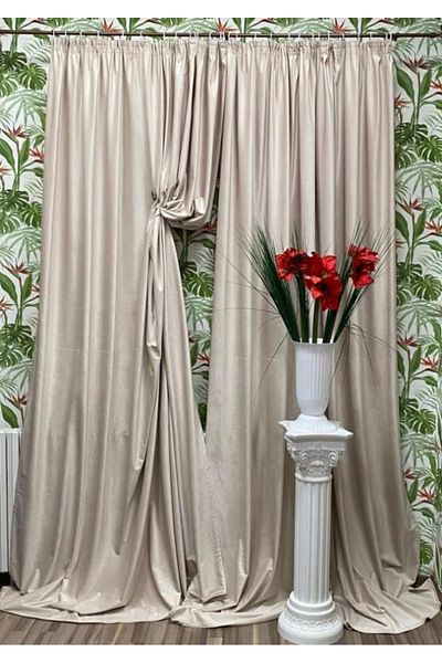 Liz Line Set doua draperii culoare Beige Vegas Sand colectia Velvet by Liz Line 2x140x245cm DP163
