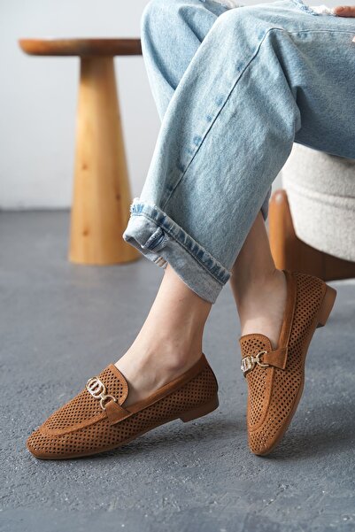 MODAADAM Women's Celtic Buckle Flat Ballerinas - Tan Suede