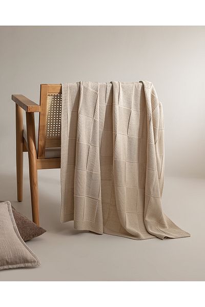 Madame Coco Perret Tricot Decke