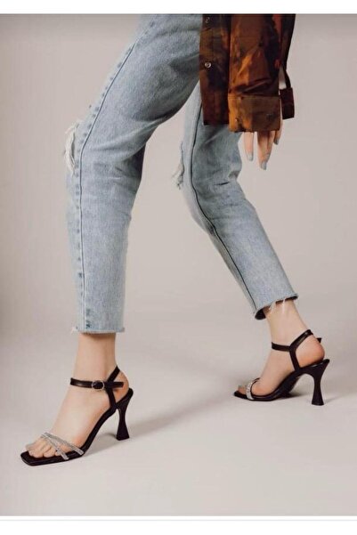 B BİLMEZLER Ayakkabı