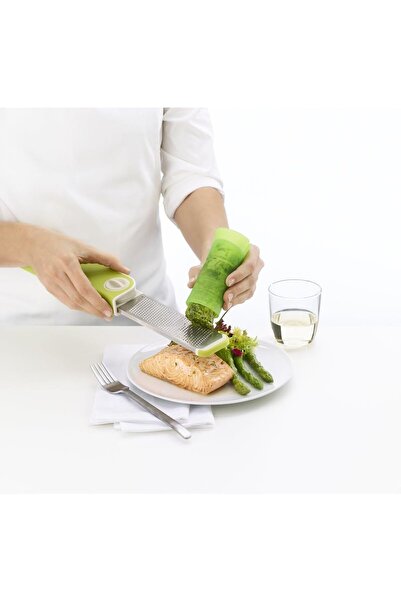 BPA FREE Ready-to-use seasoning container for mixes