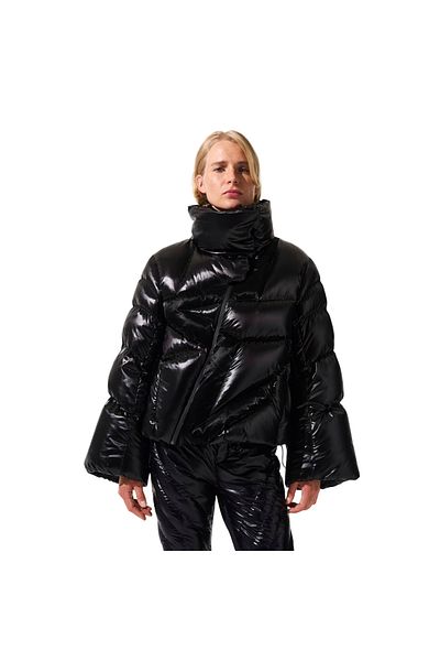 Perfect Moment Ariel Ski Bomber Women's Black Ski Jacket Women's Ski Jacket W3001051