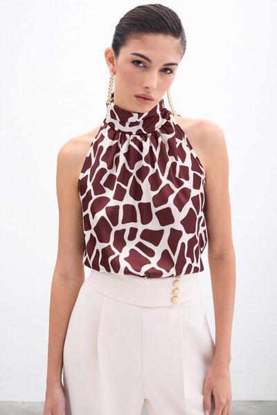 Sateen Boğazlı Kolsuz Bluz - Bej-Kahve